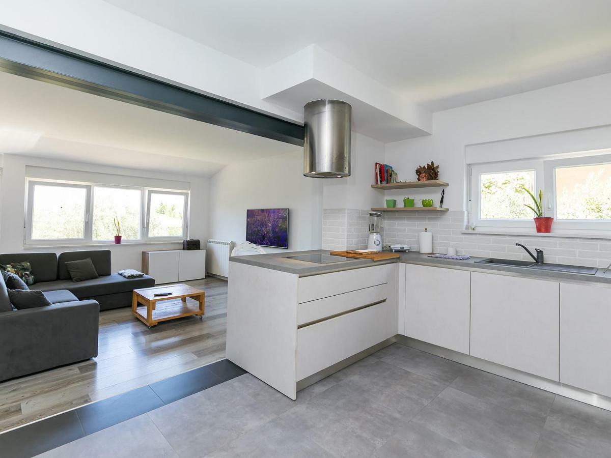 Oliver Art Apartment Porec Exterior photo