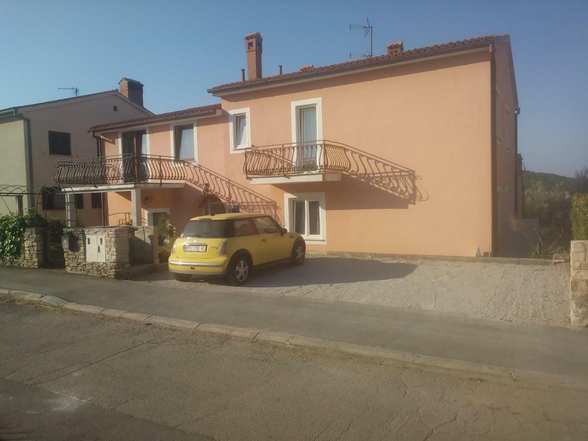 Oliver Art Apartment Porec Exterior photo